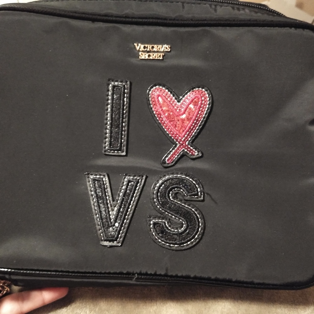 EUC Victoria Secret makeup zippered bag